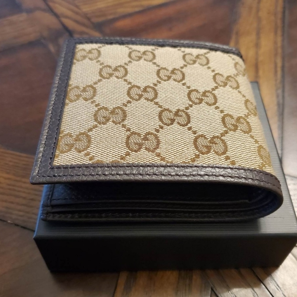 Mens Gucci Wallet